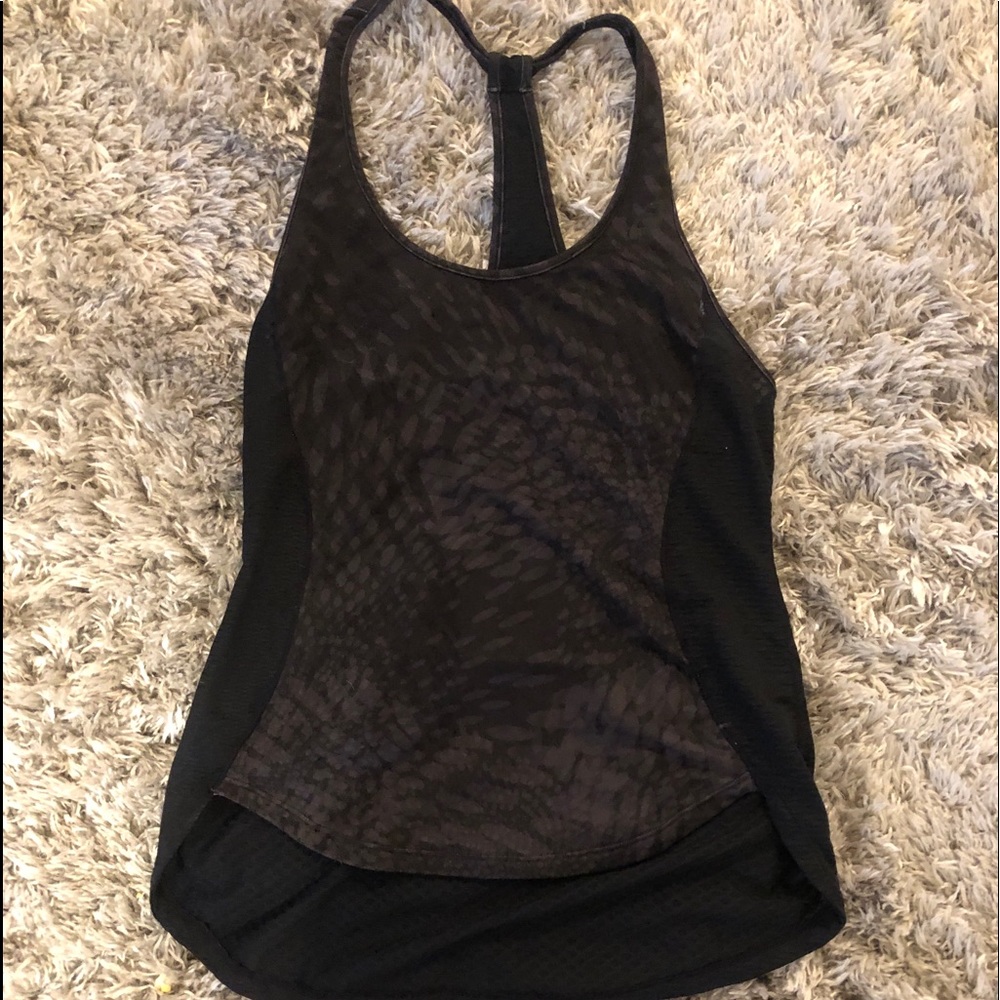 Asics athletic tank🌟